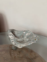 Load image into Gallery viewer, 70s Daum France Small Crystal Dish
