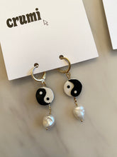 Load image into Gallery viewer, PEARLA Yin Yang Earrings
