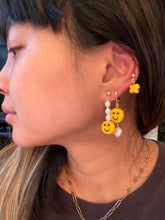 Load image into Gallery viewer, HAPPI EARRINGS
